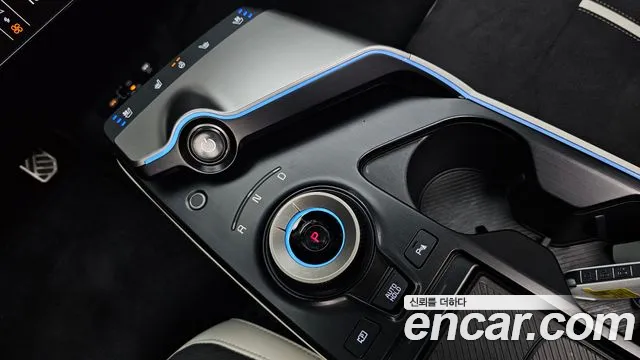 Kia EV6 2025 — фото 12