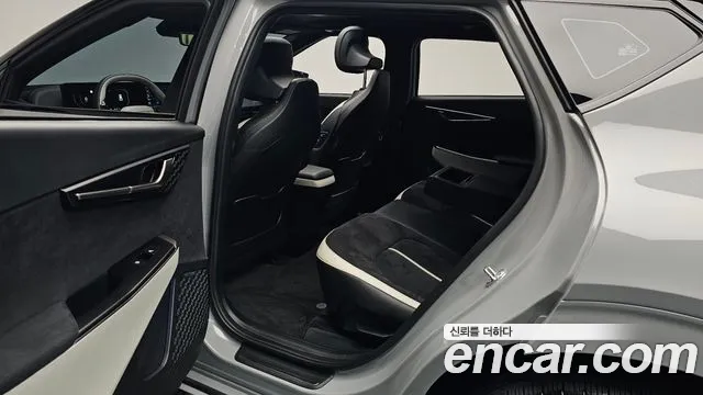 Kia EV6 2025 — фото 17
