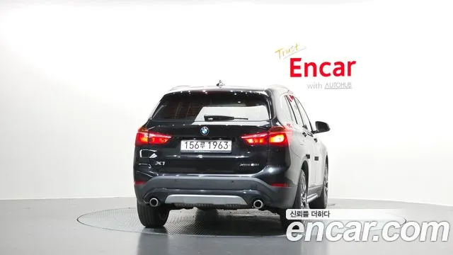 BMW X1 2022 — фото 4