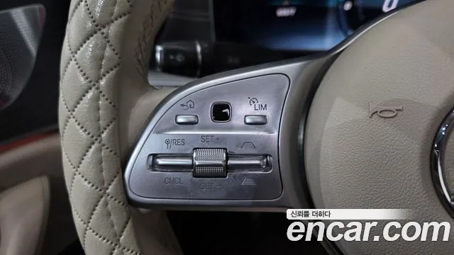 Mercedes-Benz CLS-Class 2020 — фото 13
