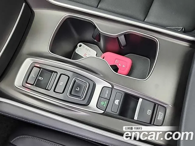 Honda Accord 2018 — фото 9