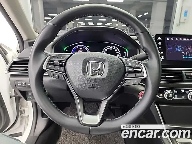 Honda Accord 2018 — фото 18