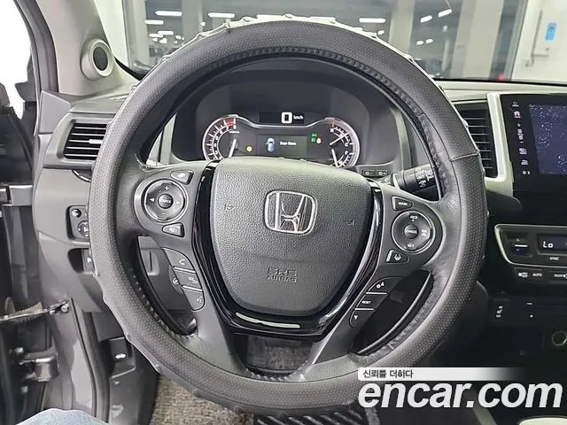 Honda Pilot 2017 — фото 9
