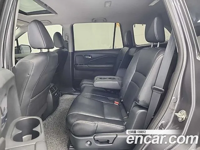 Honda Pilot 2017 — фото 12