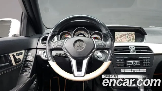Mercedes-Benz C-Class 2013 — фото 13
