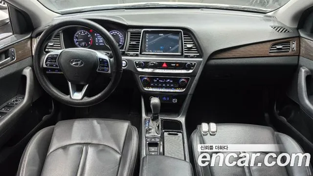 Hyundai Sonata 2019 — фото 10
