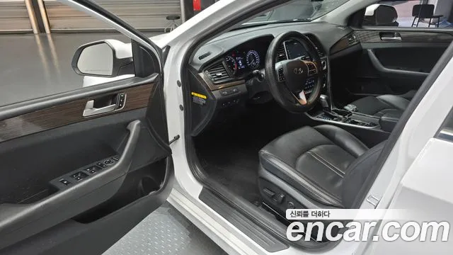 Hyundai Sonata 2019 — фото 13