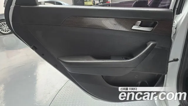 Hyundai Sonata 2019 — фото 15