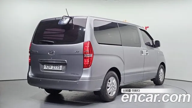 Hyundai Starex 2020 — фото 2