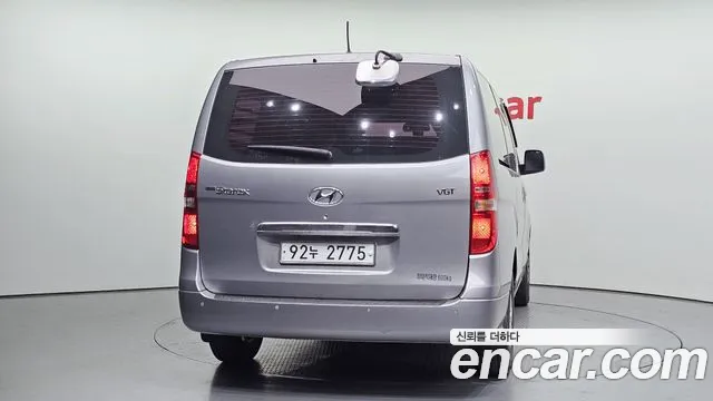Hyundai Starex 2020 — фото 4
