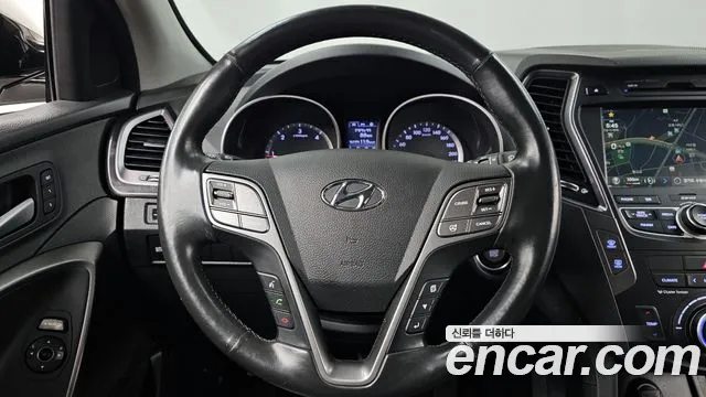 Hyundai Santafe 2015 — фото 19