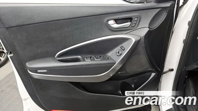 Hyundai Santafe 2015 — фото 14