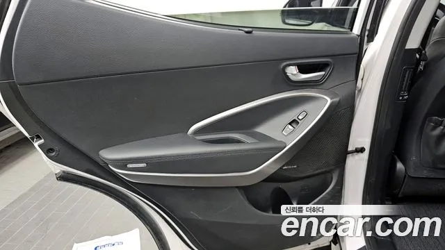 Hyundai Santafe 2015 — фото 15