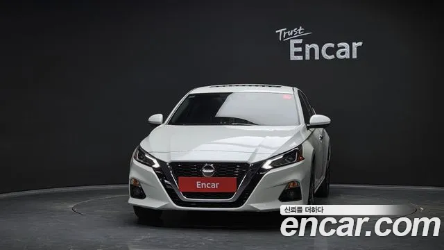 Nissan Altima 2019 — фото 3