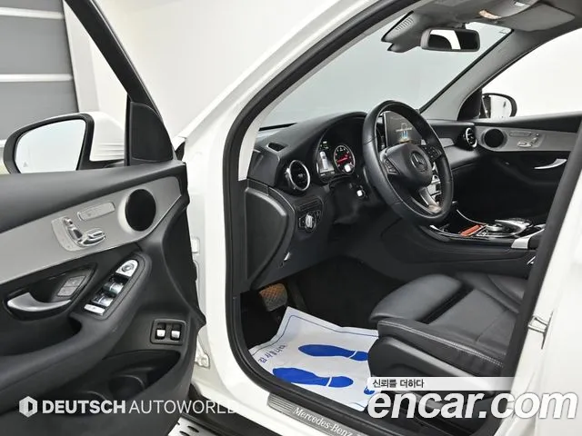 Mercedes-Benz GLC-Class 2019 — фото 11