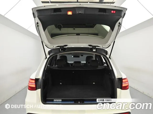Mercedes-Benz GLC-Class 2019 — фото 19