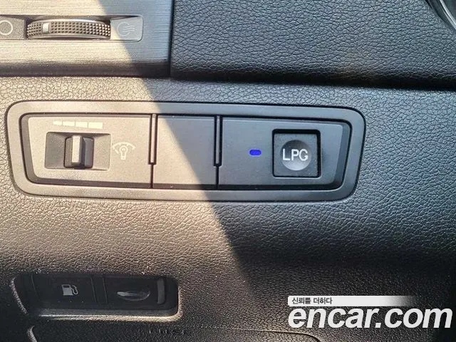 Hyundai Sonata 2013 — фото 12