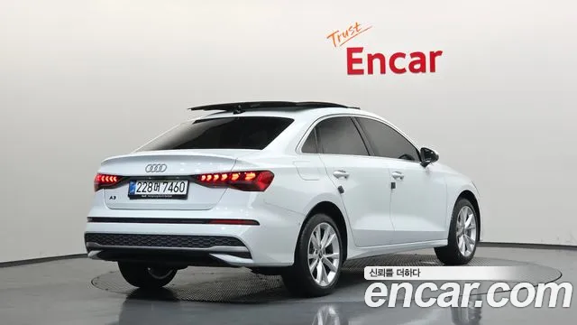 Audi A3 2025 — фото 2