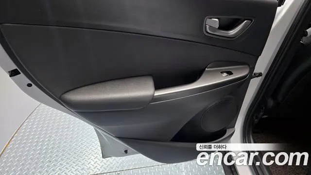 Hyundai Kona 2020 — фото 15