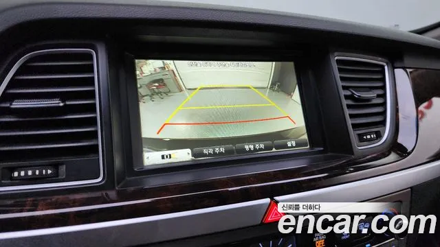Hyundai Genesis 2016 — фото 15