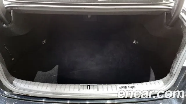 Hyundai Genesis 2016 — фото 20