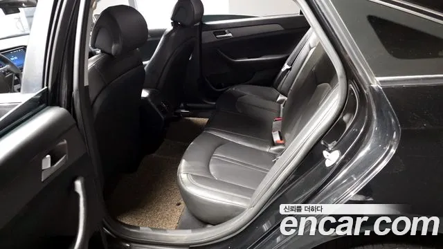 Hyundai Sonata 2015 — фото 16
