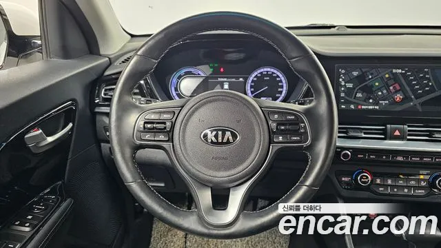 Kia Niro 2021 — фото 20