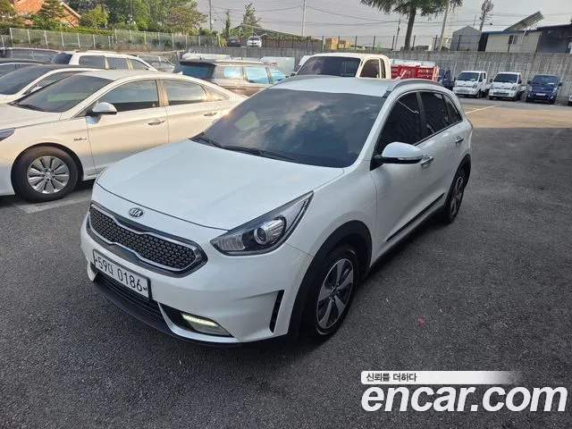 Kia Niro 2017 — фото 4