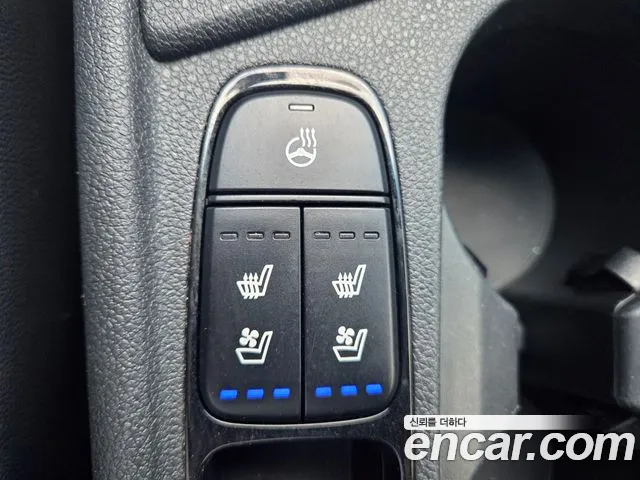 Kia Niro 2017 — фото 17