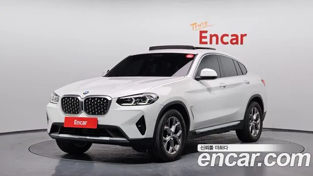 BMW X4 2022 — фото 1