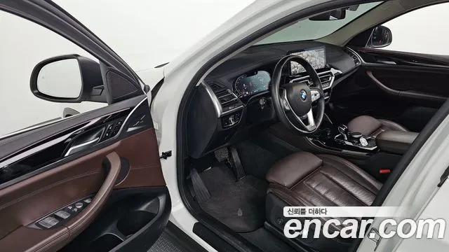 BMW X4 2022 — фото 13