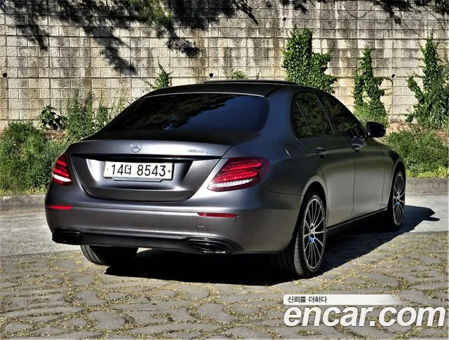 Mercedes-Benz E-Class 2019 — фото 2