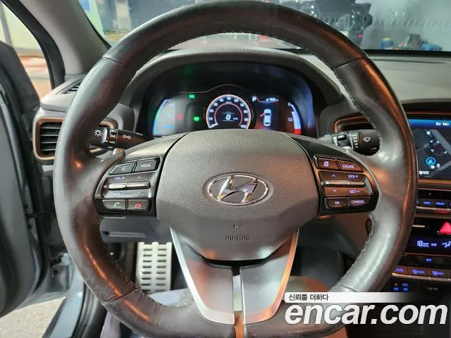Hyundai Ioniq 2017 — фото 7