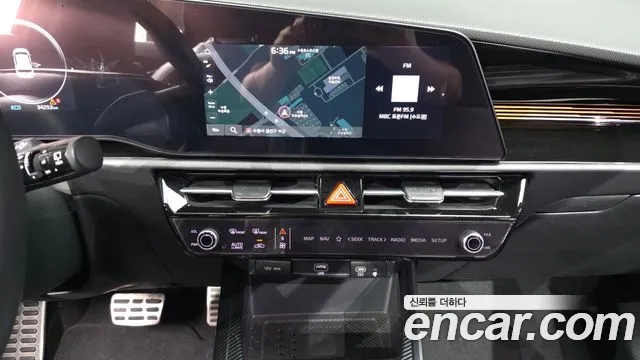 Kia Niro 2023 — фото 19