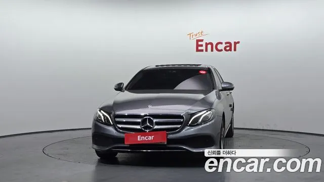 Mercedes-Benz E-Class 2018 — фото 3
