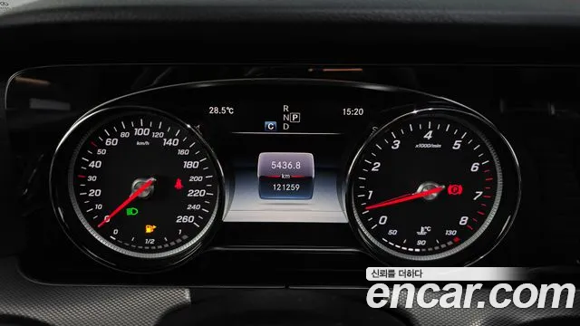 Mercedes-Benz E-Class 2018 — фото 8