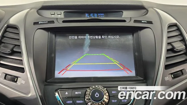 Hyundai AVANTE 2015 — фото 14