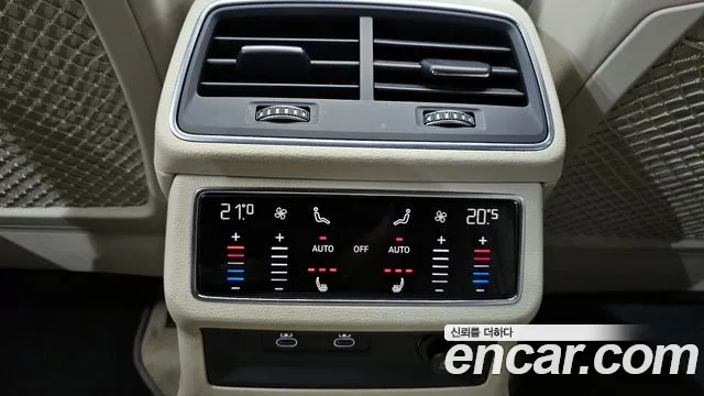 Audi A7 2022 — фото 19