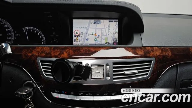 Mercedes-Benz S-Class 2010 — фото 14