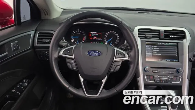 Ford Mondeo 2015 — фото 13