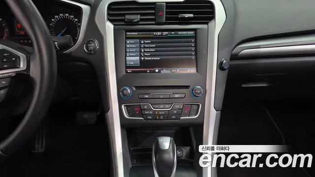 Ford Mondeo 2015 — фото 14