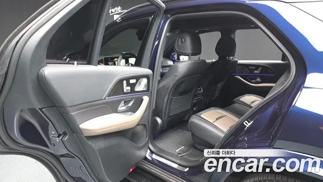 Mercedes-Benz GLE-Class 2022 — фото 16