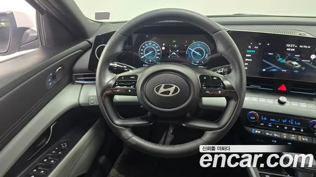 Hyundai AVANTE 2024 — фото 20