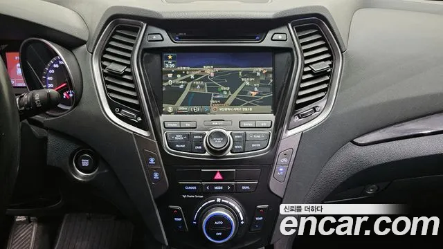 Hyundai Santafe 2015 — фото 14