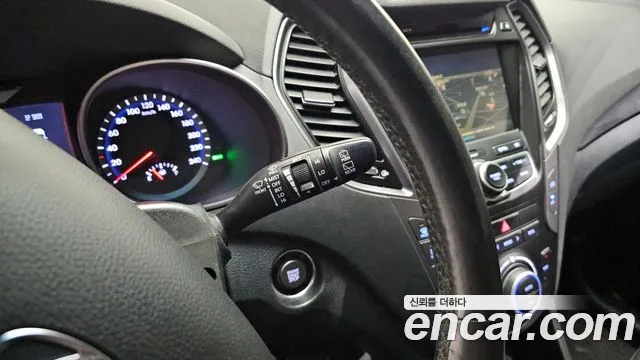 Hyundai Santafe 2015 — фото 17