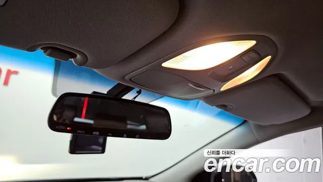Hyundai Santafe 2015 — фото 18