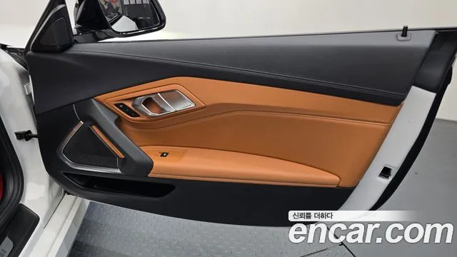 BMW Z4 2024 — фото 15