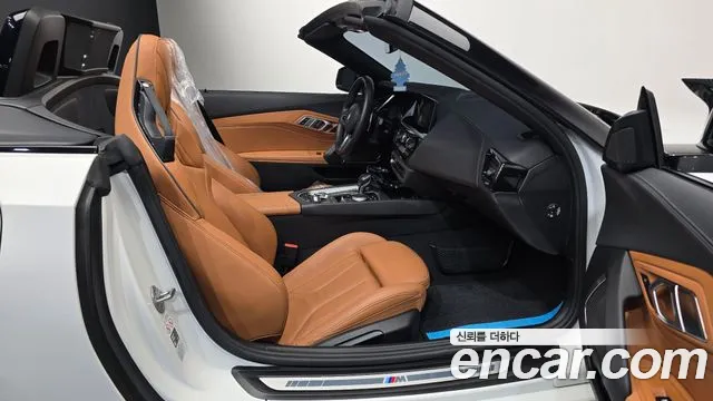 BMW Z4 2024 — фото 16