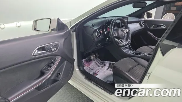 Mercedes-Benz CLA-Class 2018 — фото 10