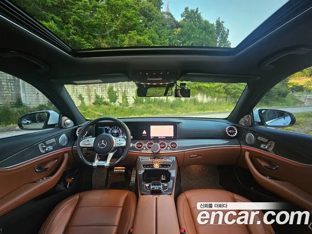 Mercedes-Benz E-Class 2018 — фото 7